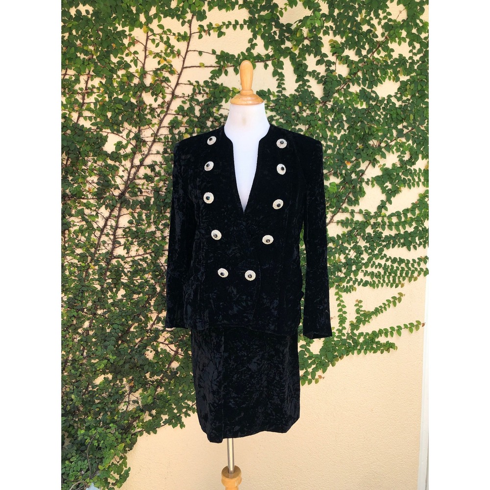ADOLFO New York  crushed black velvet blazer jacket/pencil skirt ensemble suit